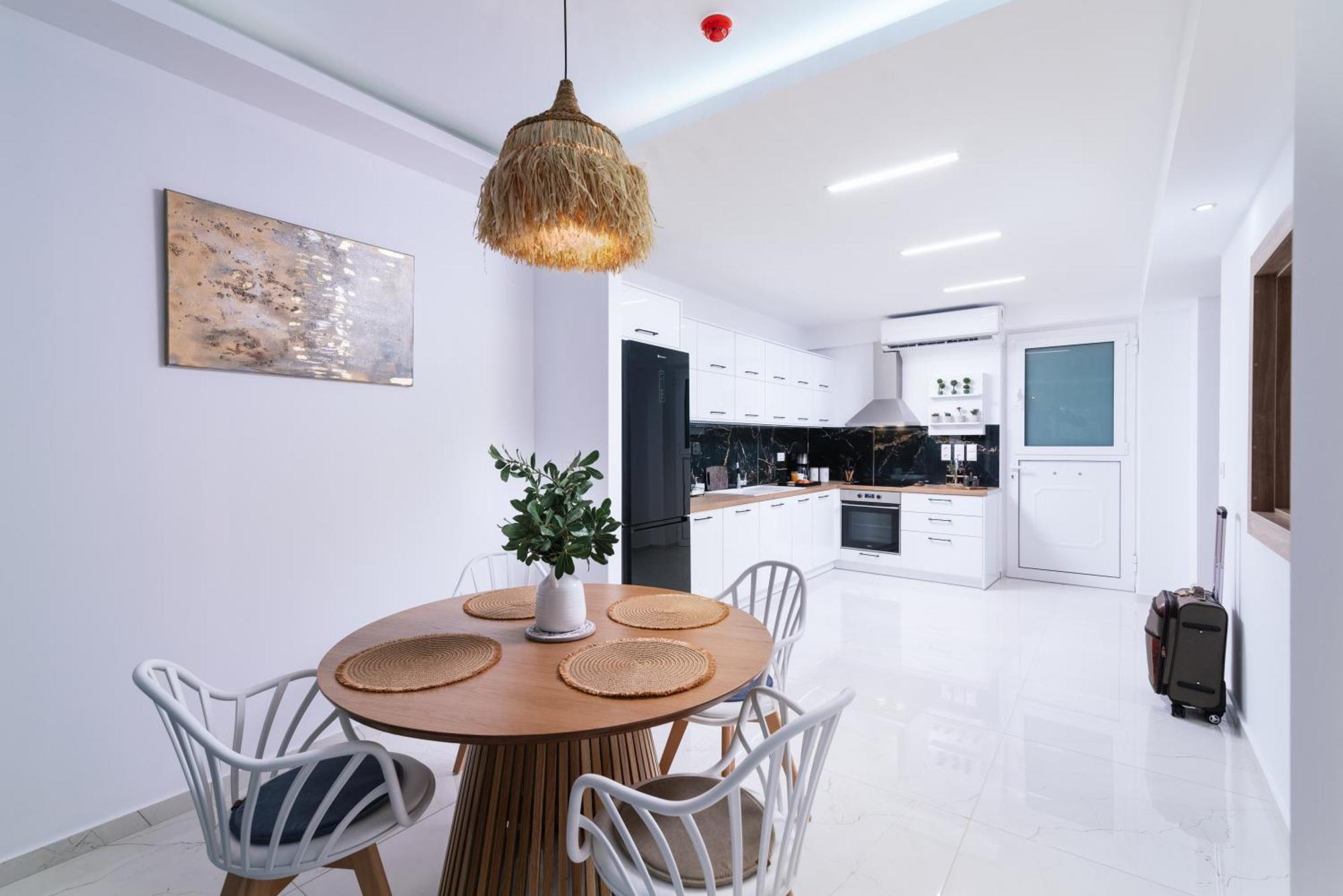 Dream On Apartment Kalamaki  Luaran gambar